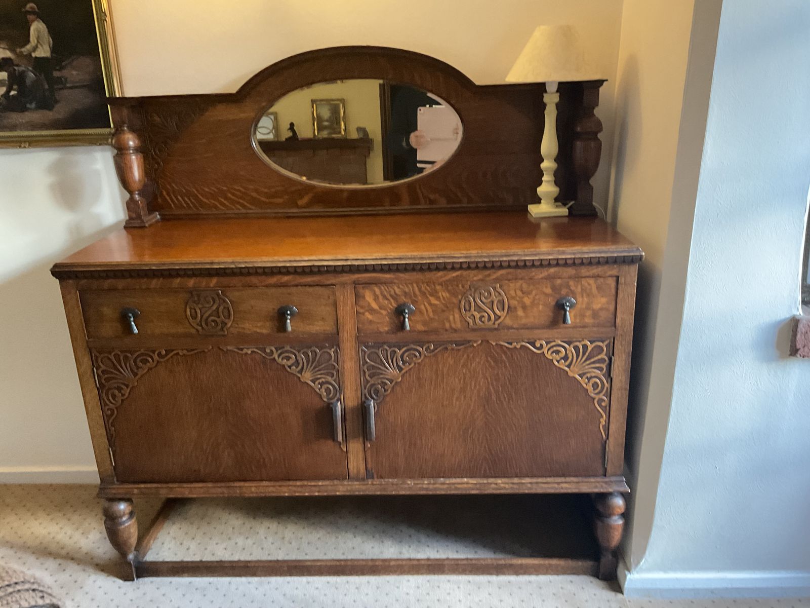 Early 1900 Sideboard In Oak With Ornate Oval Mirrored Upstand, 2 Doors 2 Drawers