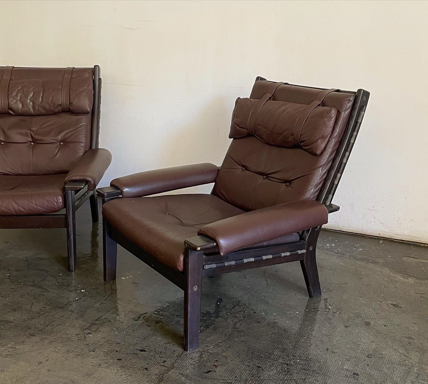 One Huge Ekornes Model «Amigo» Sweden photo for sale