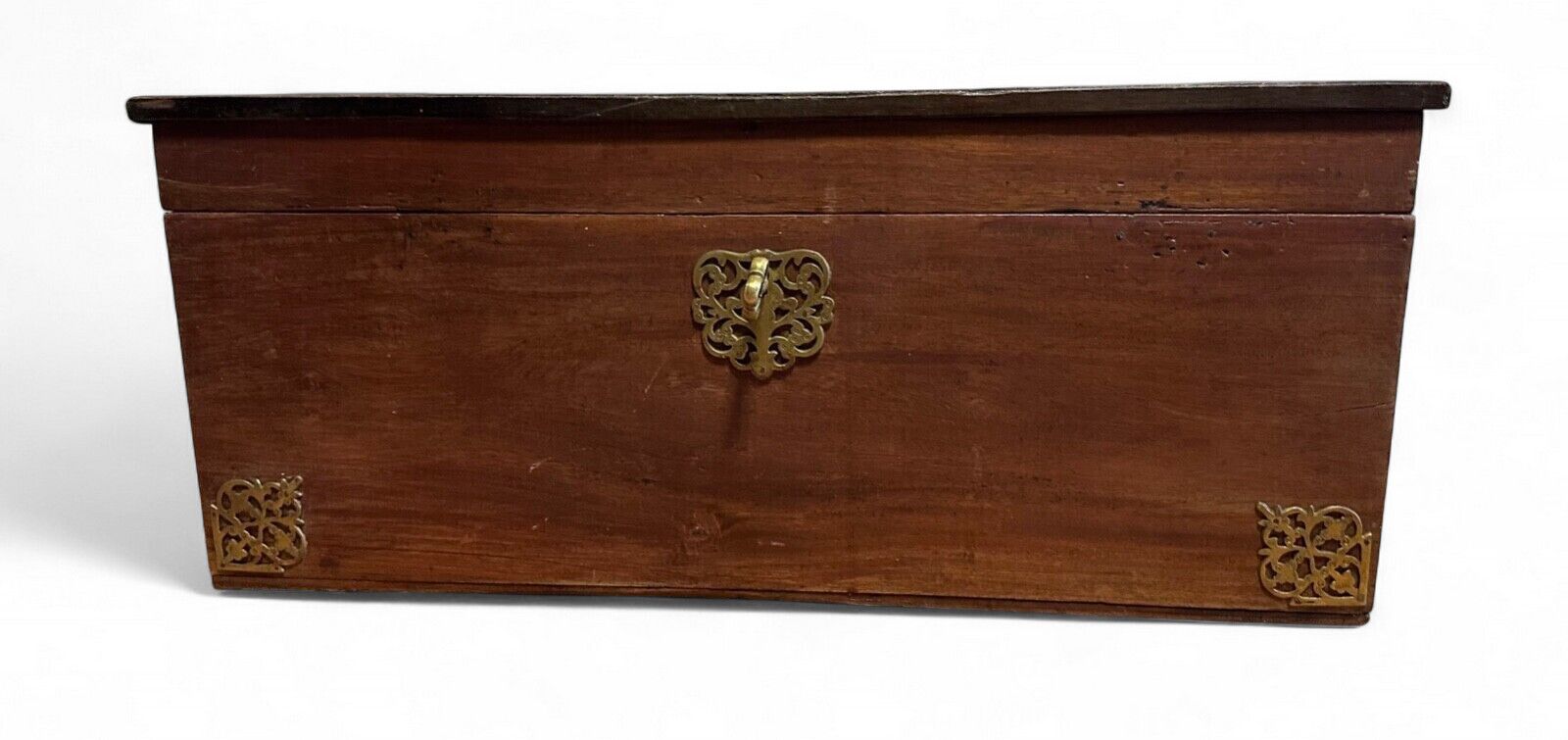 photo vinterior 19th Century Mahogany Chest Trunk With Brass Handles Restored Antique