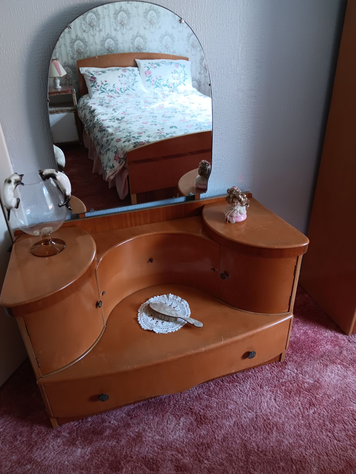 1950s Bedroom Furniture photo furniture