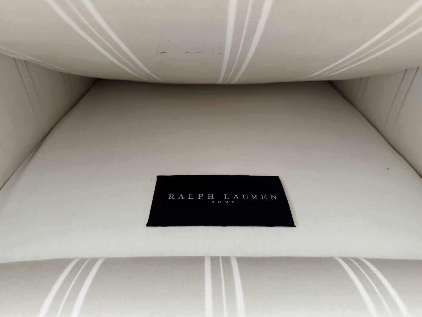 photo furniture Ralph Lauren Mayfair Salon Armchair