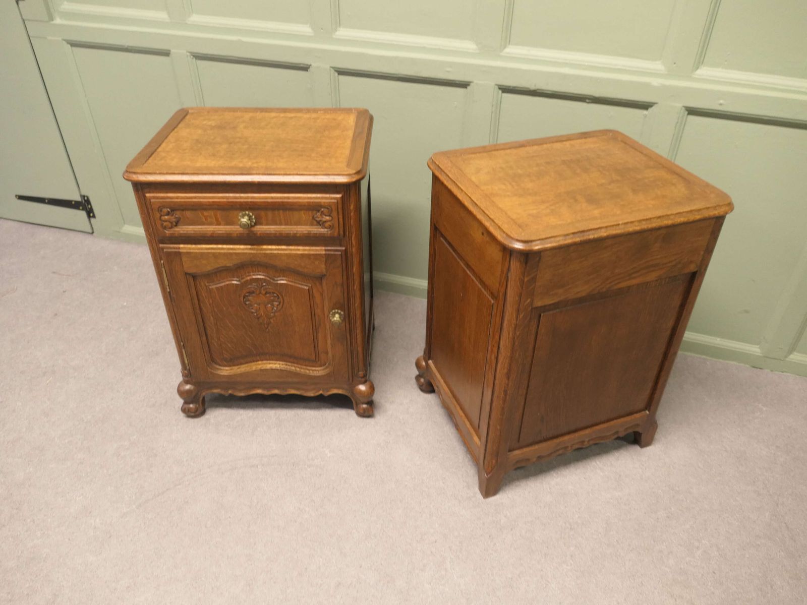 Pair Of French Golden Oak Bedside Cabinets photo Furniture