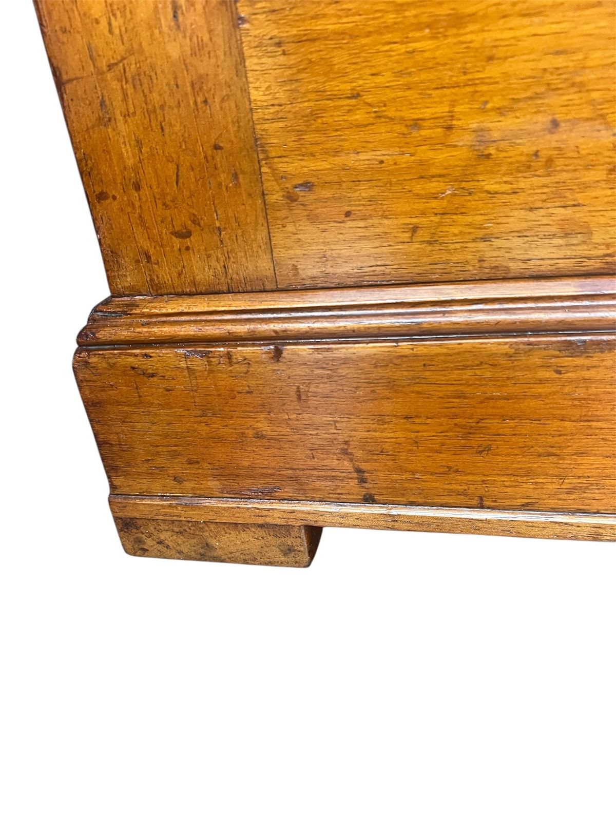 995.0 Stunning Rare Art Deco Cedar Wood Humidor Cigar Cabinet photo