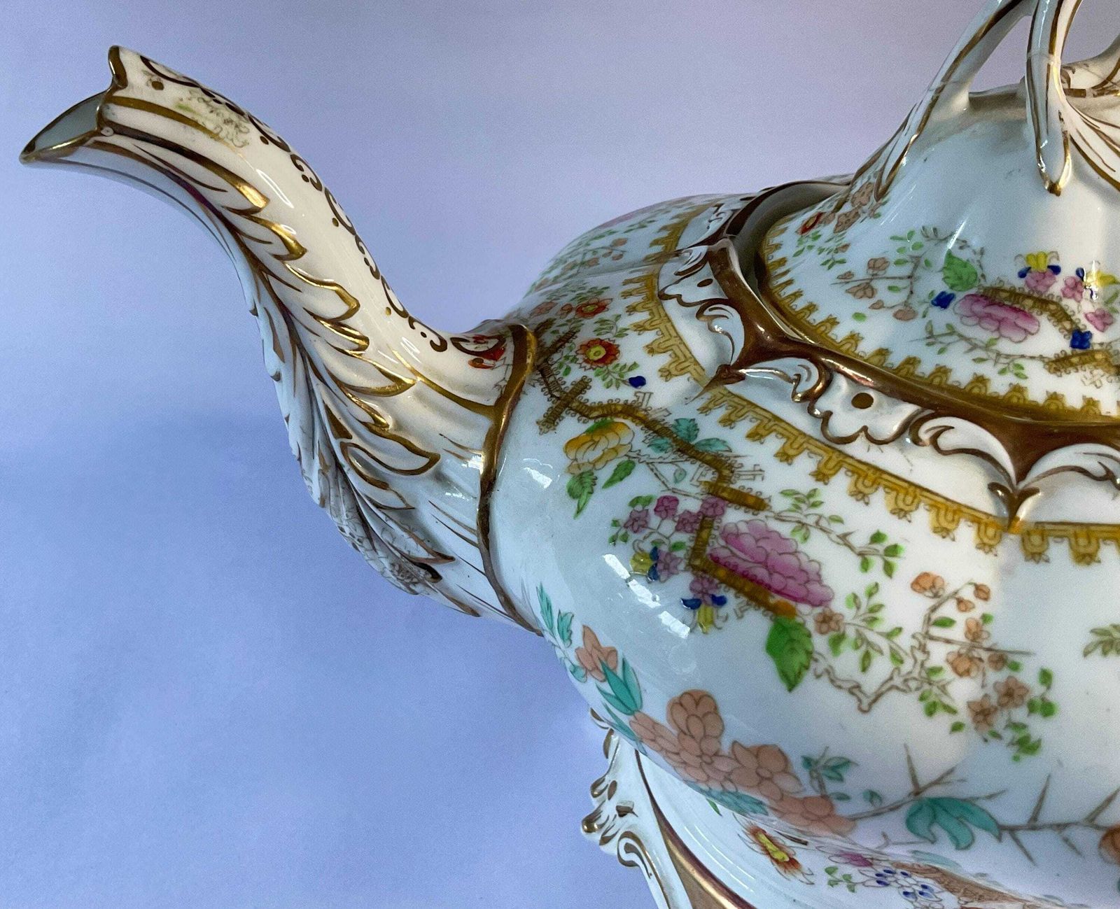 photo furniture English Porcelain Teapot, Early 19th Century, With Provenance. A Rare Piece.