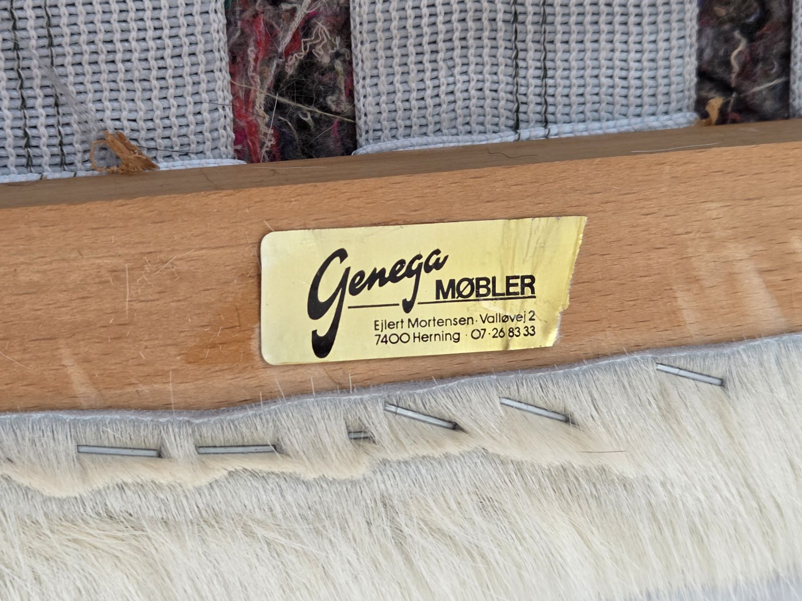 Ca. Jaren 1960, Deense Fauteuil Met Hoge Rug, Echt Koehide, Eikenhout, Opnieuw Bekleed. photo furniture