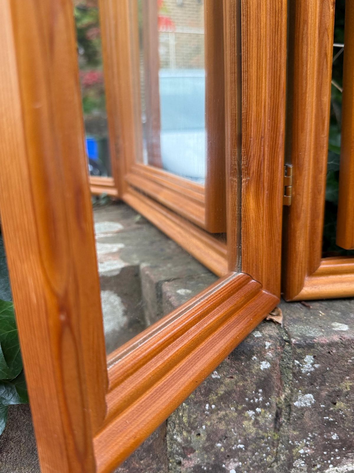 Vintage 1980s Pine Tri Fold Dressing Table Mirror – Retro Three Panel Vanity Mirror / Warm Wood Framed Folding Mirror, Vintage Triple Mirror photo vintage