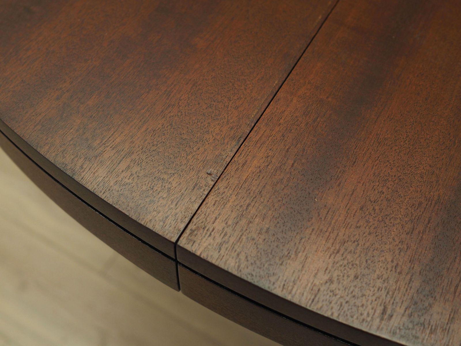Round Mahogany Table, Italian Design, 1970s, Production: Italy photo vinterior