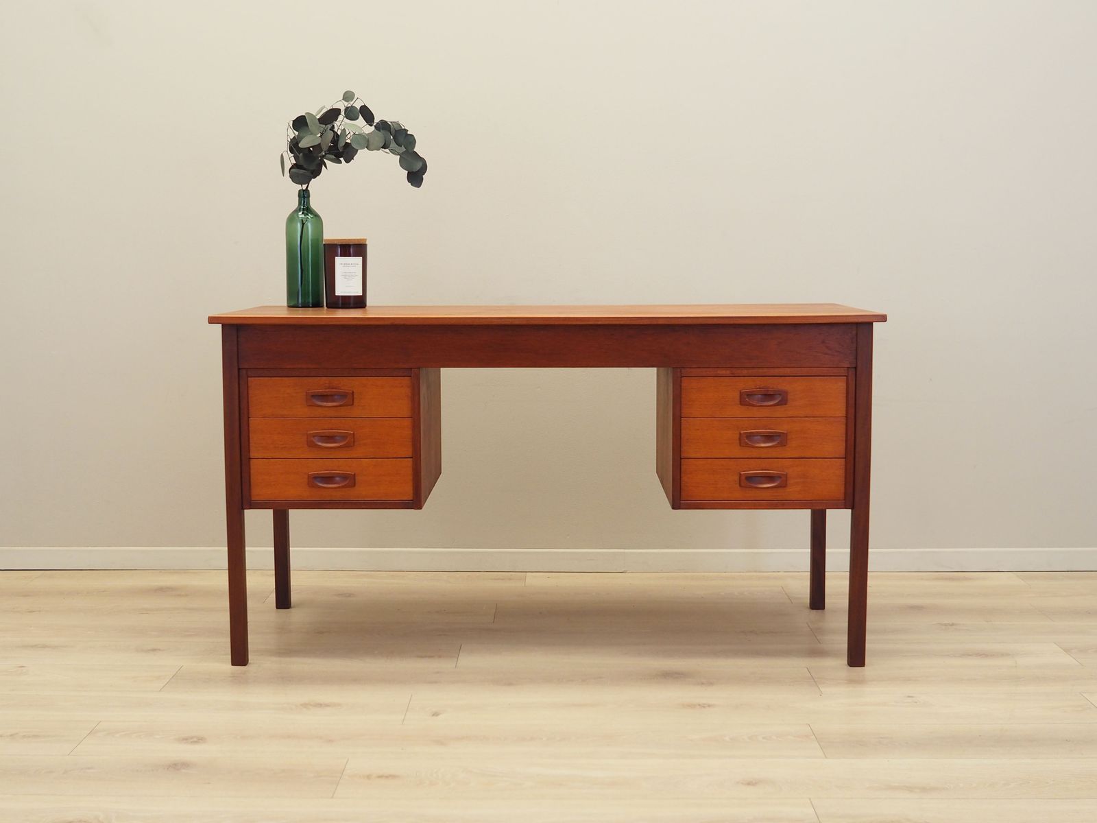 Teak Desk, Danish Design, 1970s, Production: Denmark photo furniture