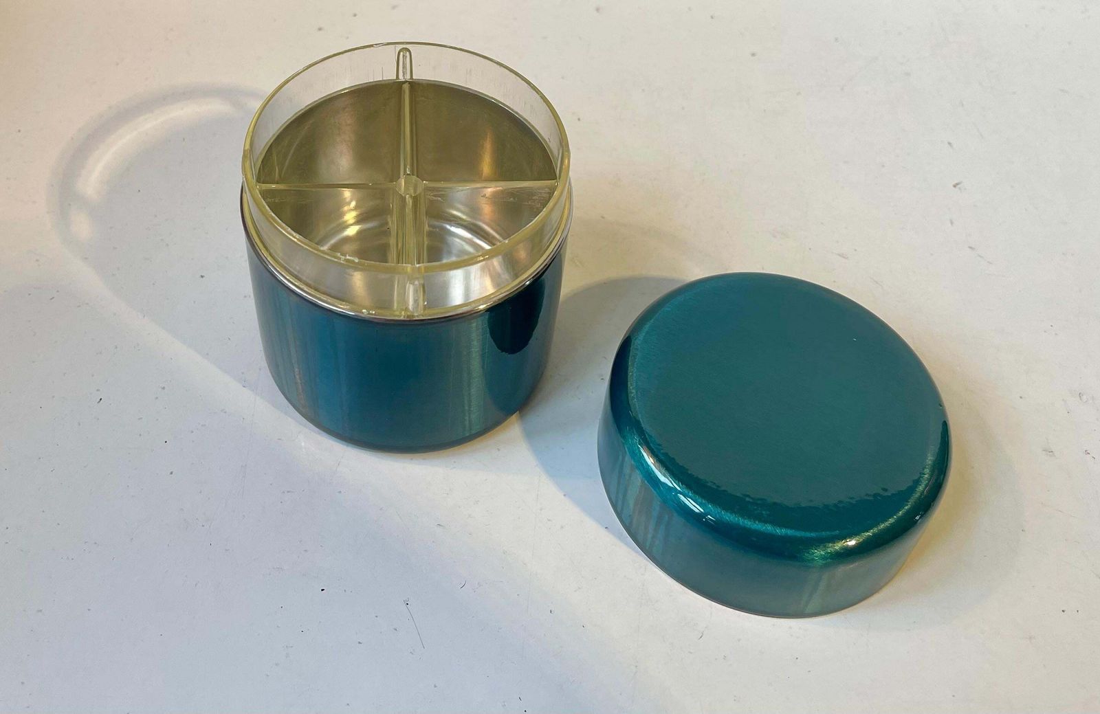 Vintage Cigarette Dispenser   Ashtray In Green Enamel By Grete Prytz Kittelsen photo 404.0