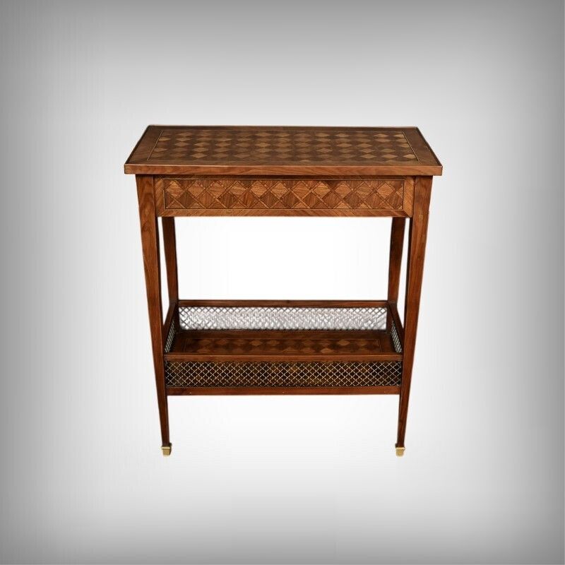 Louis XVI Style Mahogany Marquetry Coffee Table – 1920