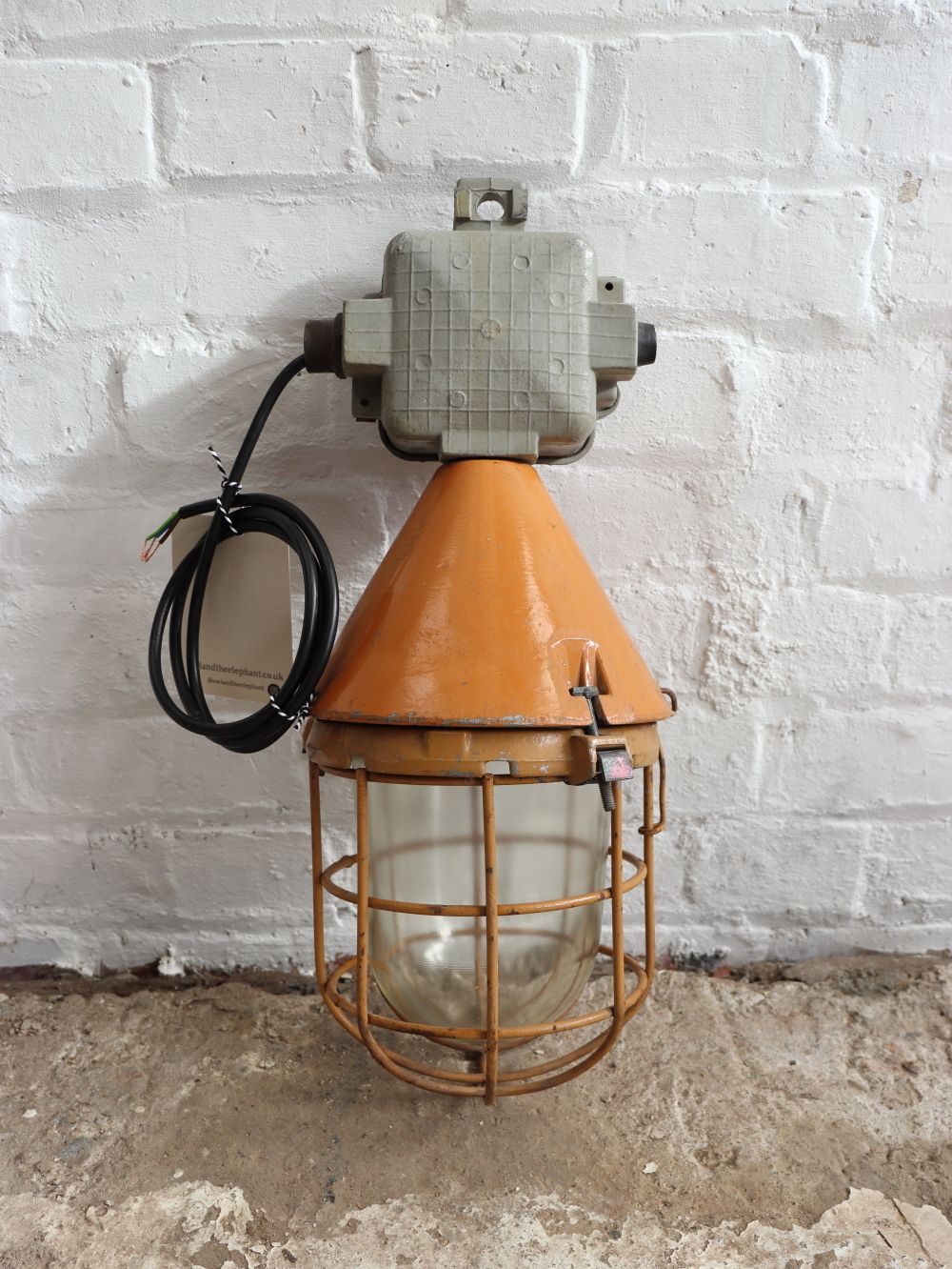 photo vinterior Eow Industrial Factory Light