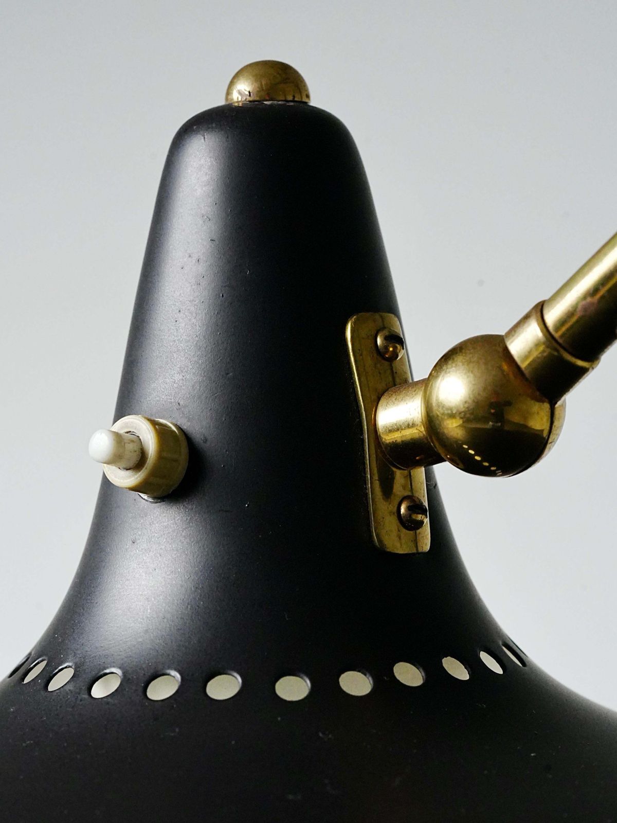 Stilnovo No 3030 Wall Light In Brass And Black Metal, Italy, 1950's photo Lighting