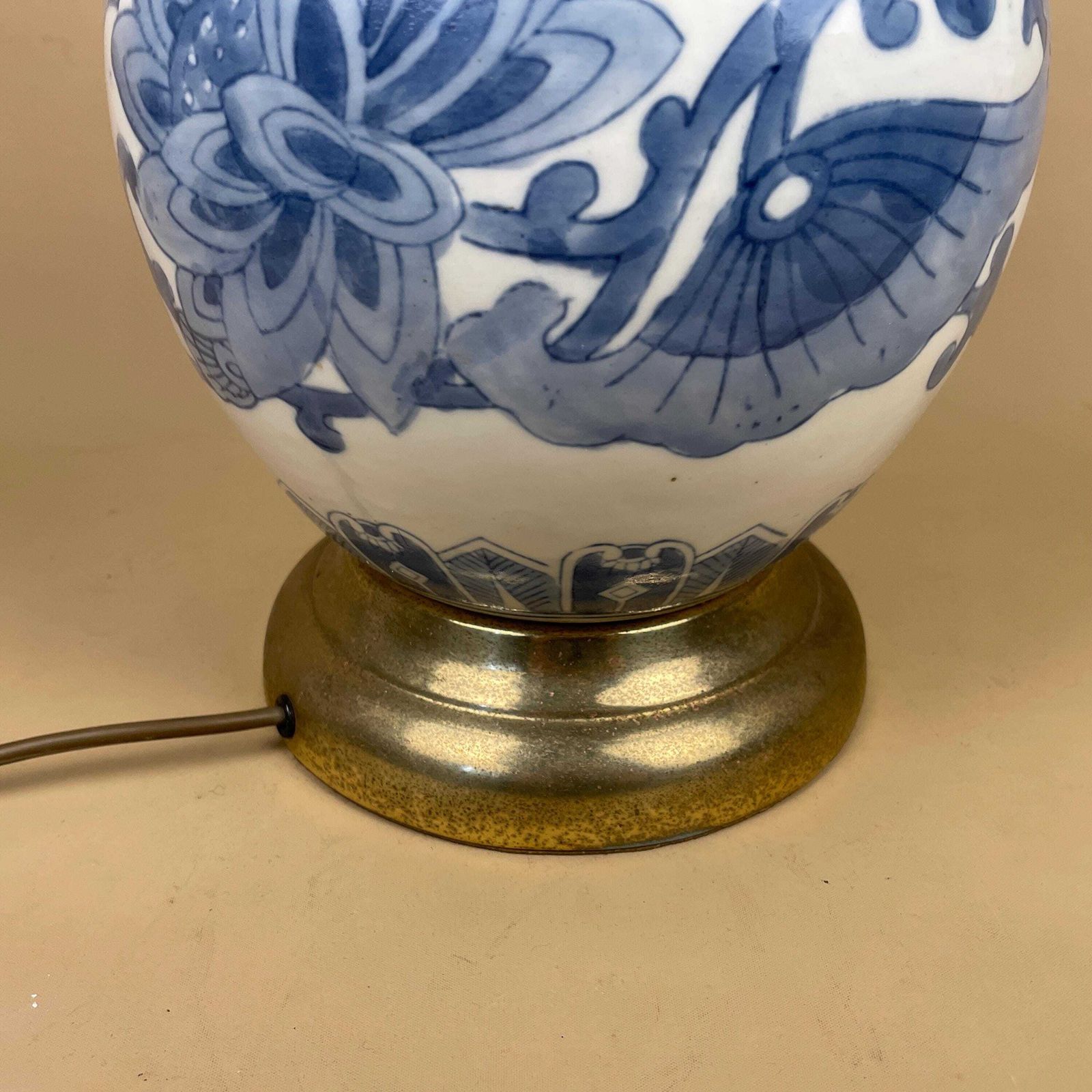 photo for sale Oriental Ceramic Lamp Blue White Lotus Floral Hand Painted Gold Base Vintage Porcelain Table Lamp Classic Chinoiserie Decor Brass Fittings