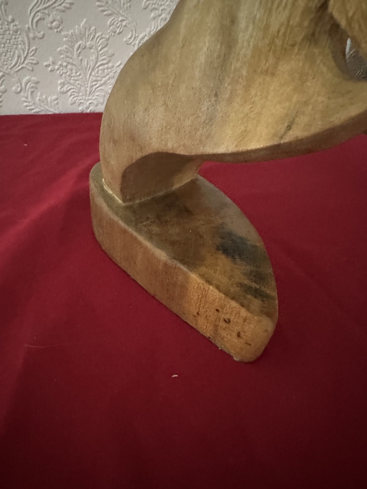 Unique Hand Carved Wooden Horse’s Head photo vinterior