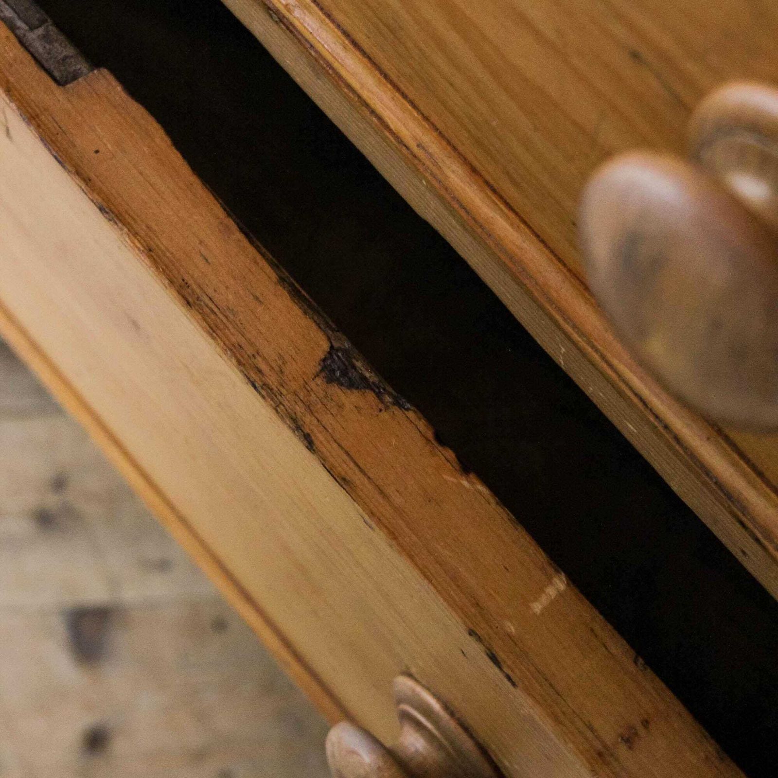 Large Antique Pine Chest Of Drawers | Bedroom Storage | Antique Storage | Bedroom | Pine Furniture (M 6442) photo vinterior