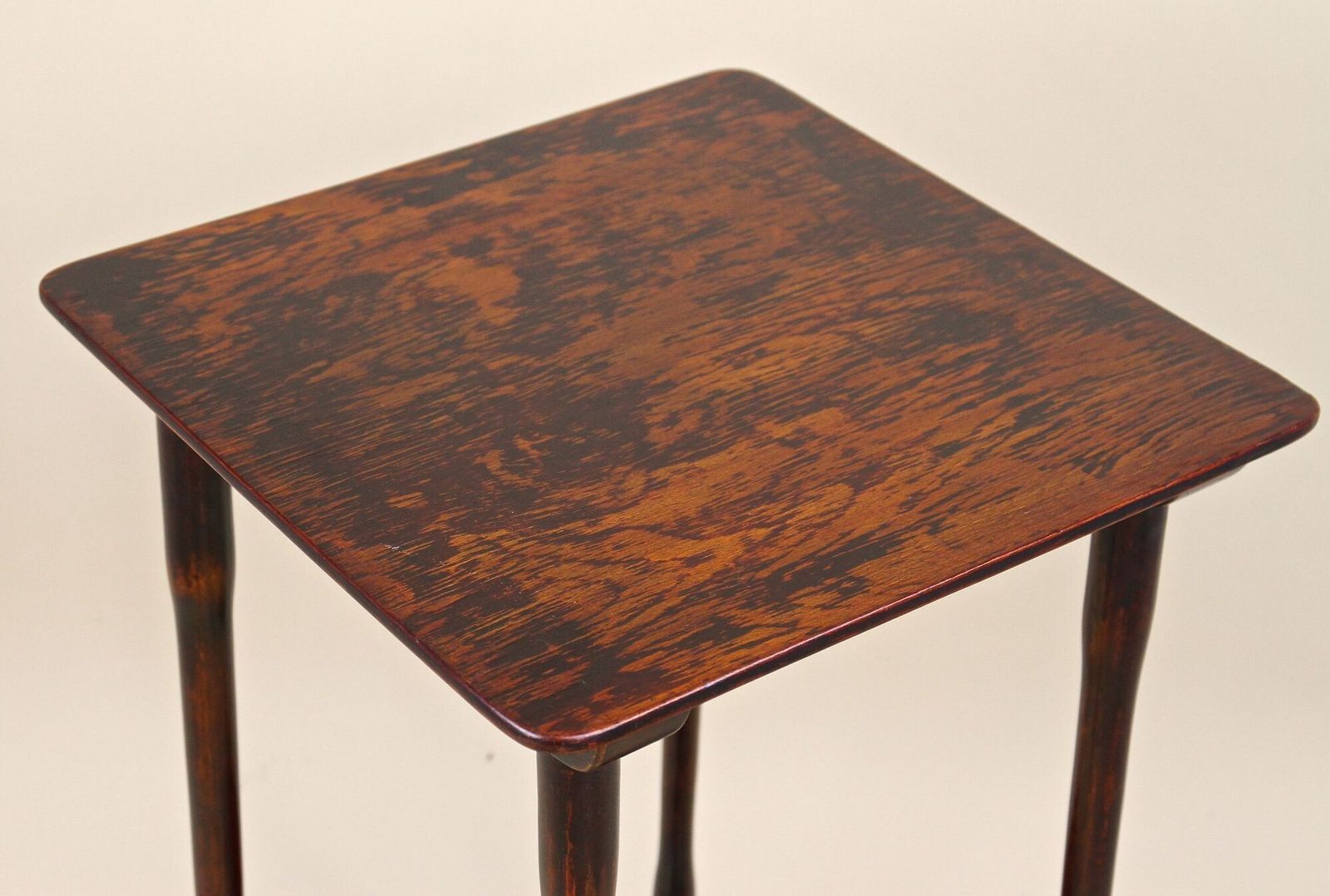 20th Century Art Nouveau Bentwood Side Table No. 960 By J & J Kohn, At Ca. 1910 photo vinterior