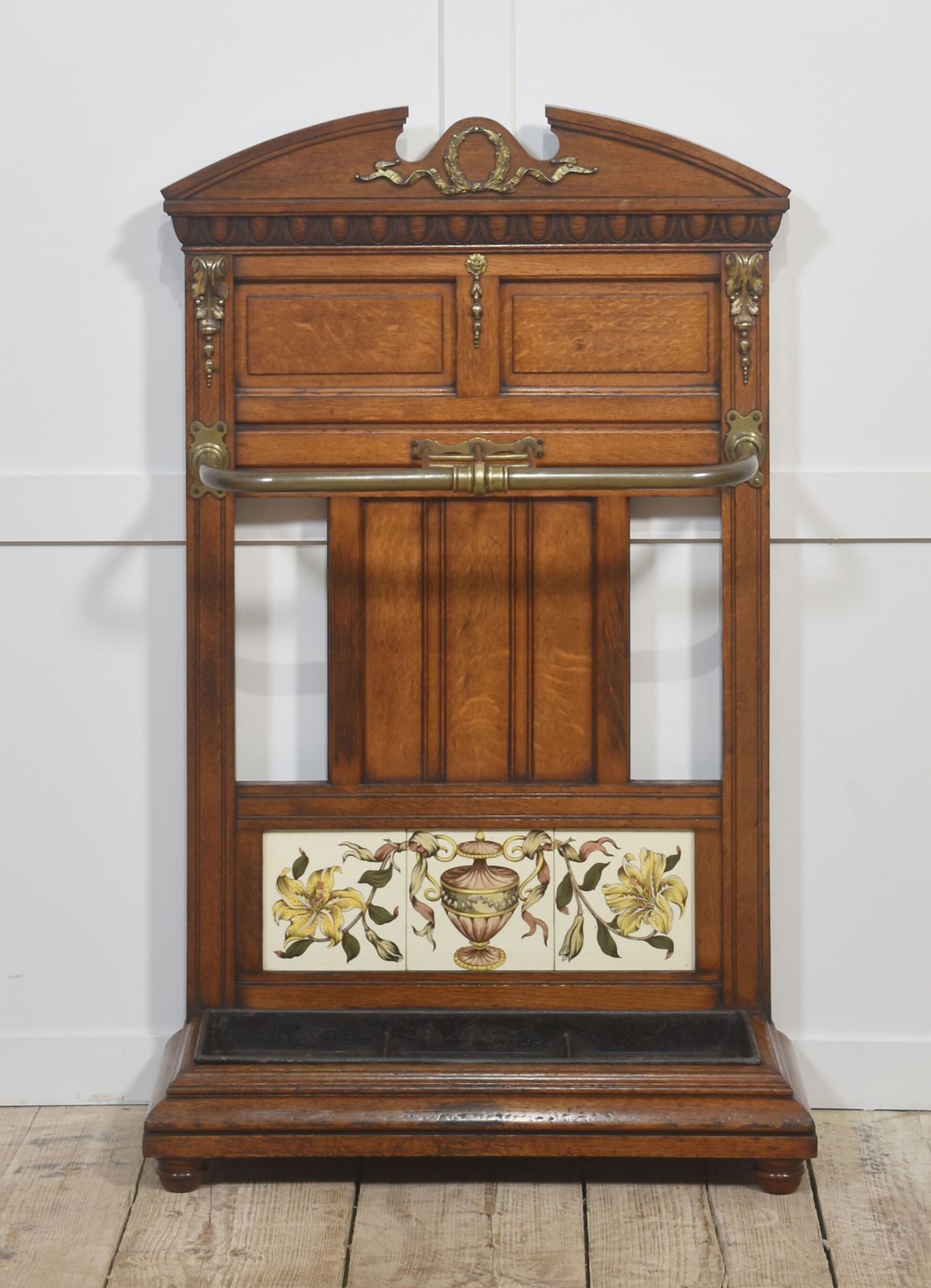 Oak Umbrella Stand, Traditional photo 1374.0