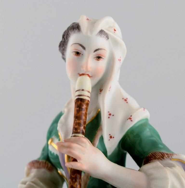 Antique Meissen Porcelain Figurine, Woman Playing The Flute, Late 19th Century photo vintage