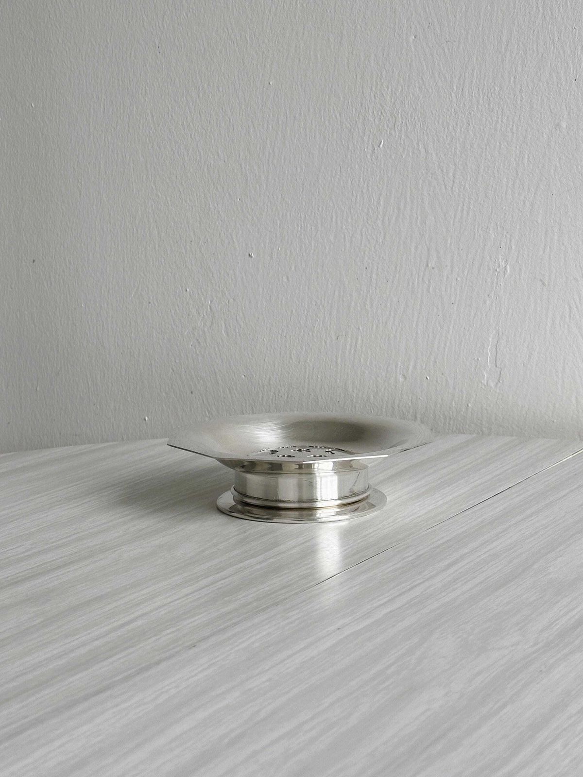 Antique Coquillor Butter Dish In Shiny Silver Metal, For Elegant Presentation Of Butter In Thin Slices, A Refined Table Object