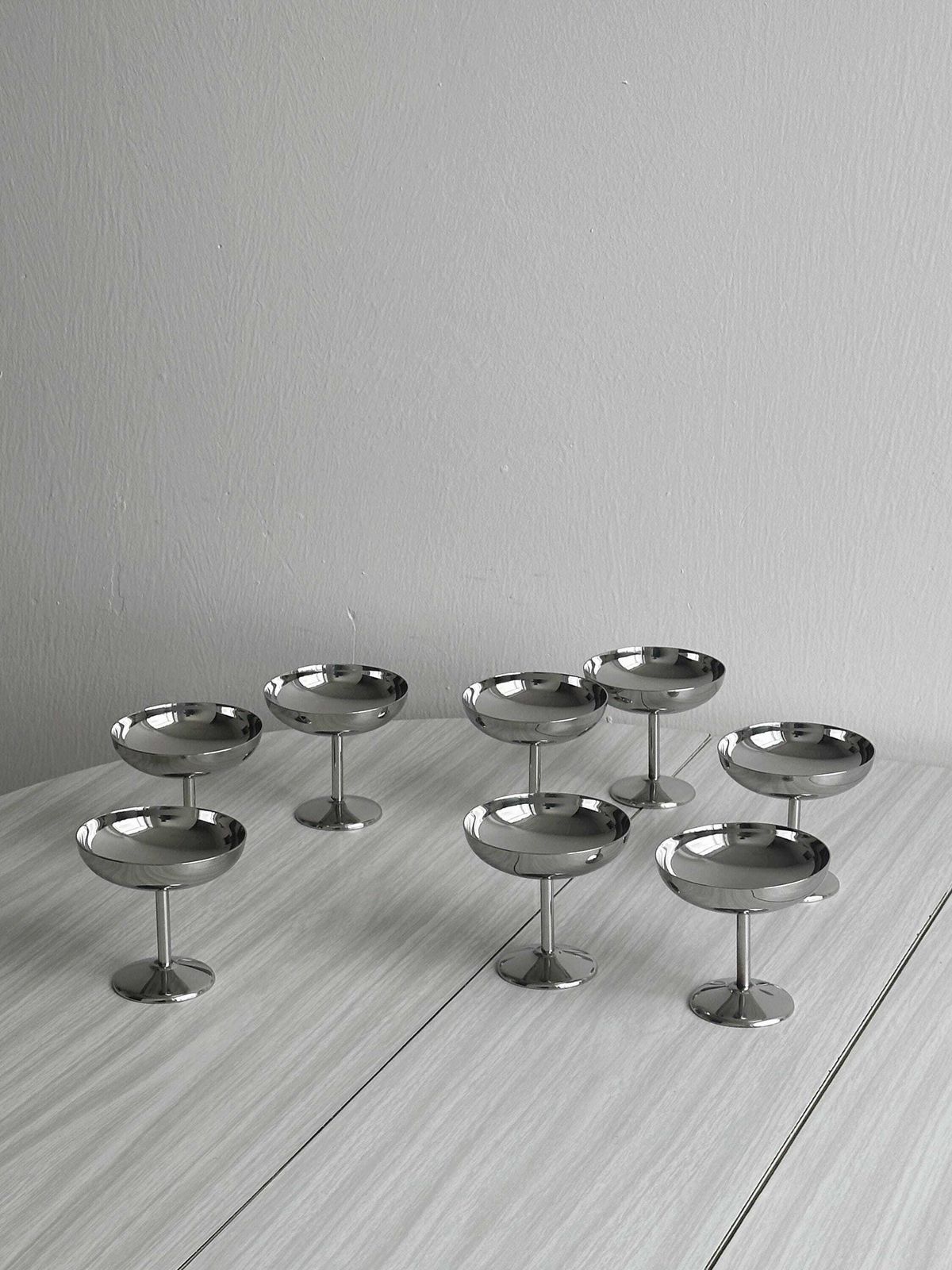 8 coupelles sur pied en acier inoxydable, style Letang Remy, fabrication française, art de la table en métal, service à dessert, idée cadeau. photo buy