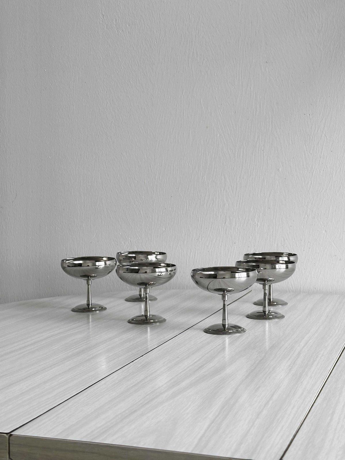 6 coupelles en inox sur pied, style Letang Remy, fabrication française, art de la table en métal, service à dessert, idée cadeau. photo vinterior