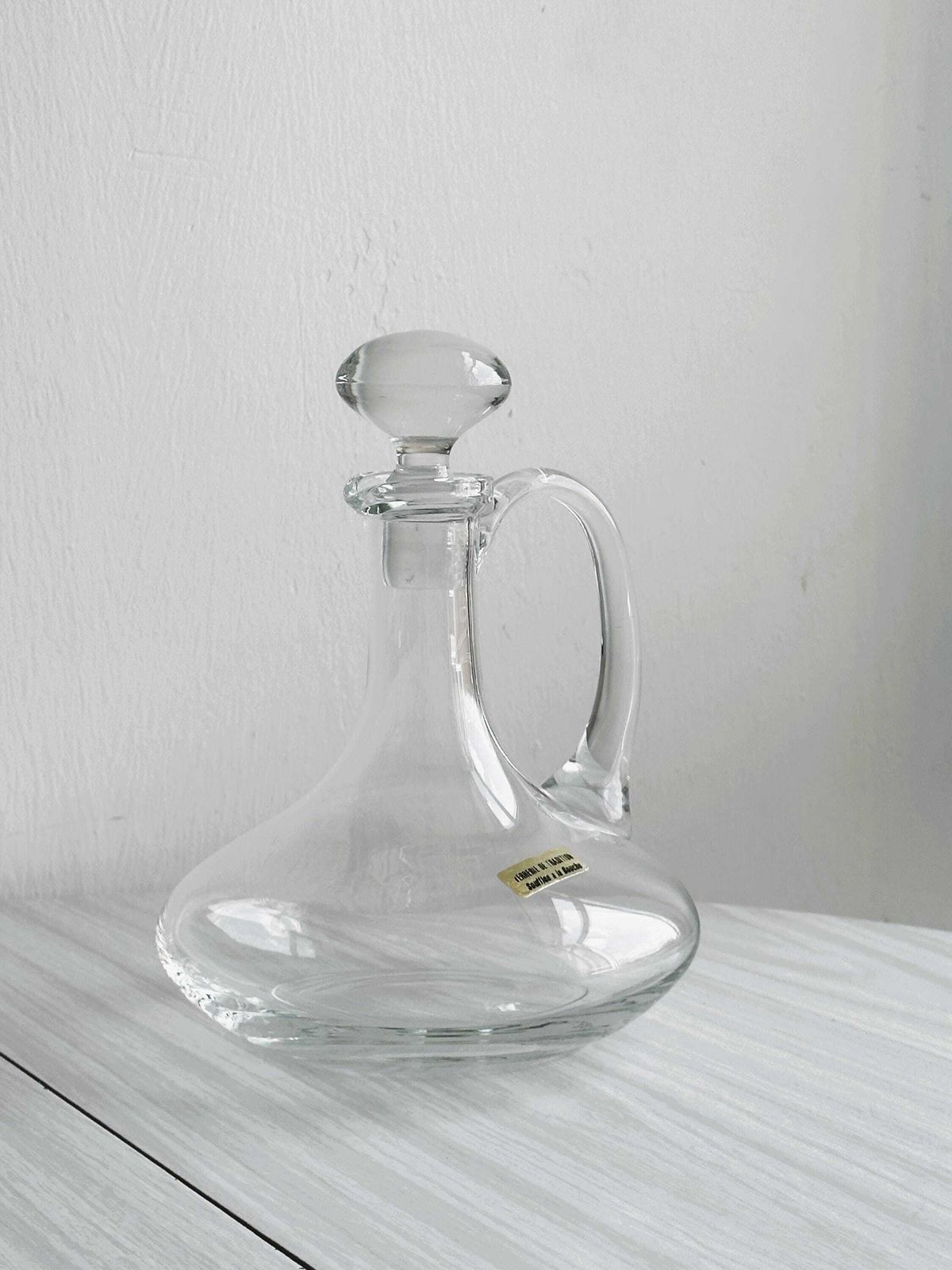 Mouth Blown Glass Carafe, Elegant Design, Unique Craft Piece, Refined Table Decoration, Decanter, Wine Carafe photo vinterior