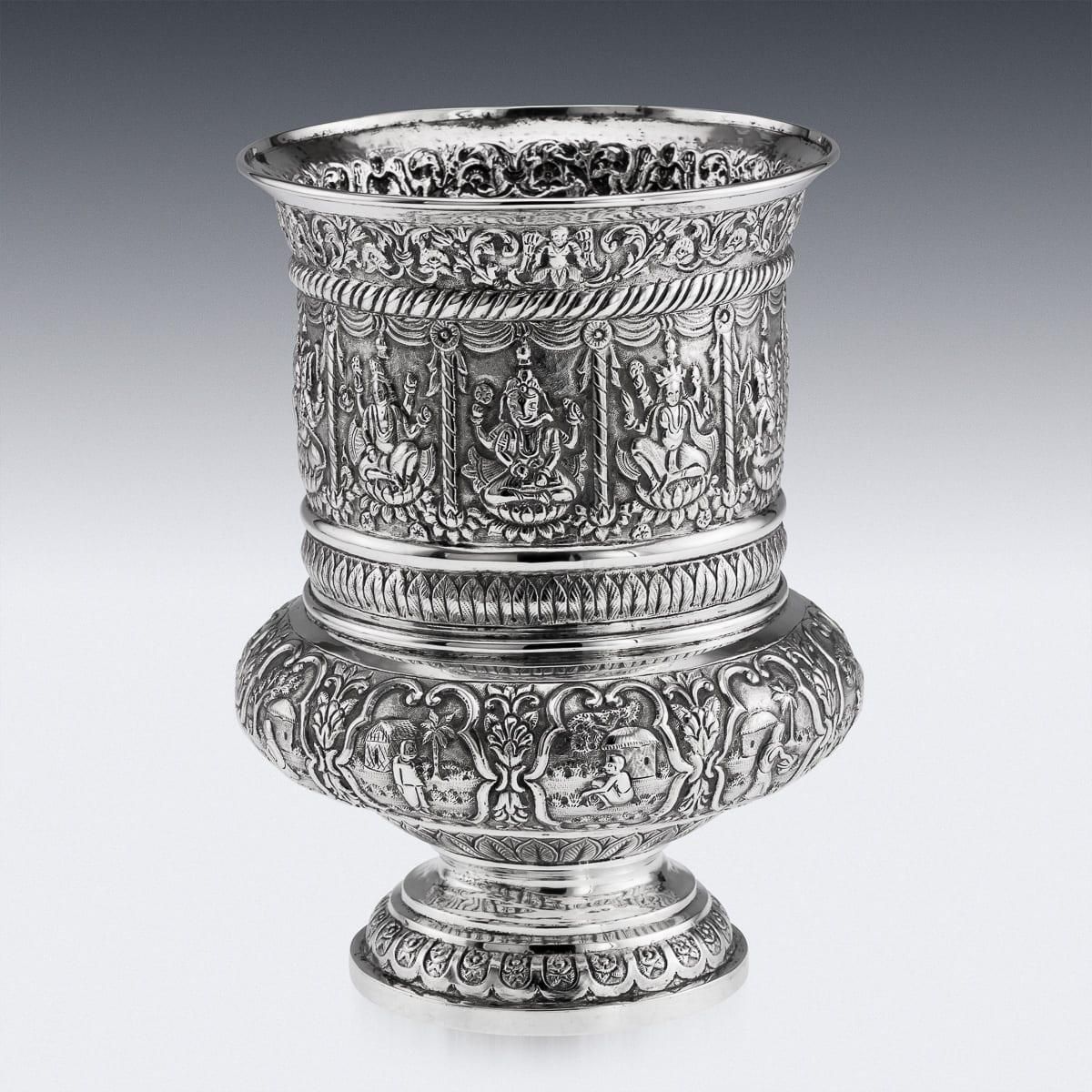 Antique 20thc Indian (Calcutta) Solid Silver Repoussé Vase, Dass & Dutt C.1900 photo Home Decor