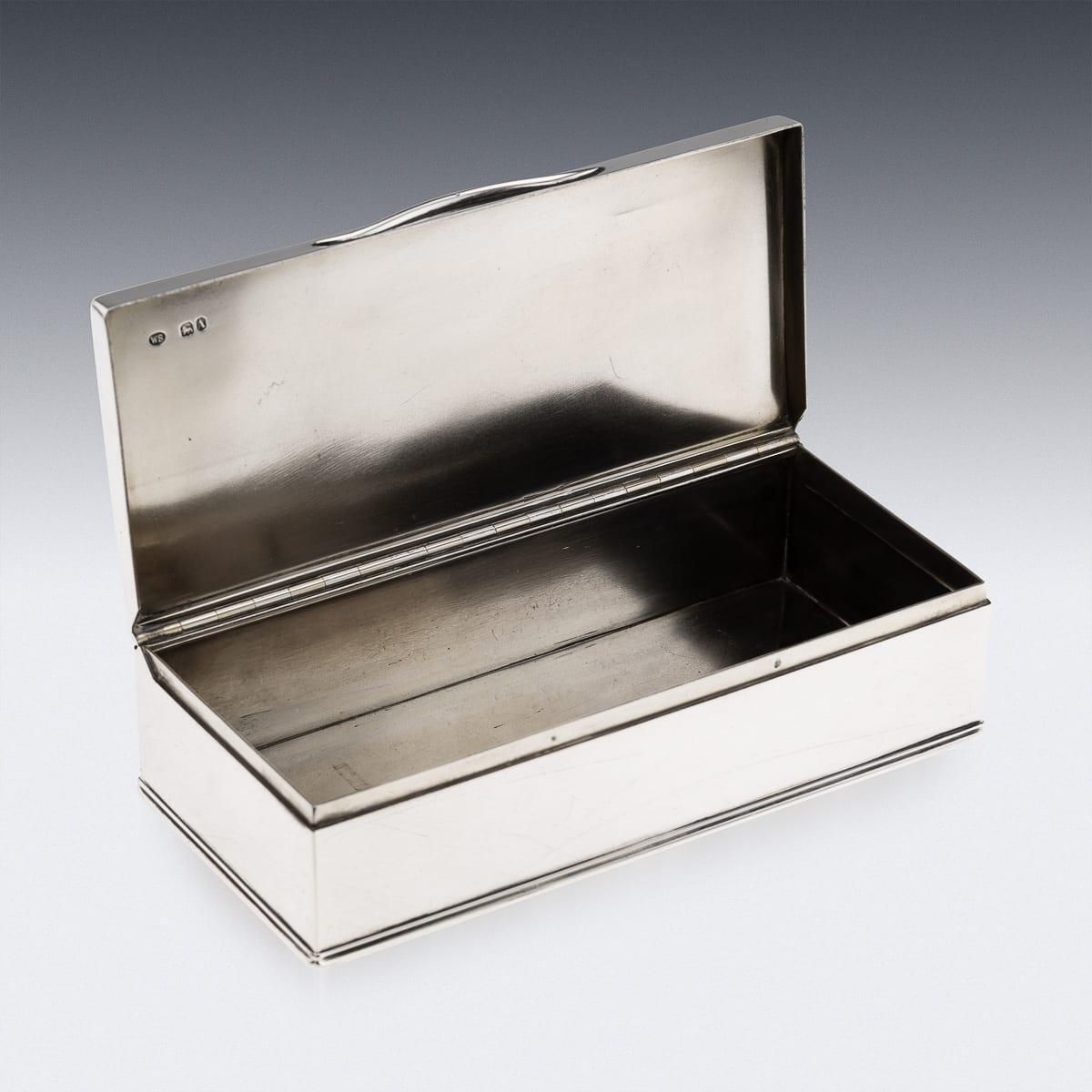photo furniture Antique 19th Century English Solid Silver Cigar Box, London C.1876