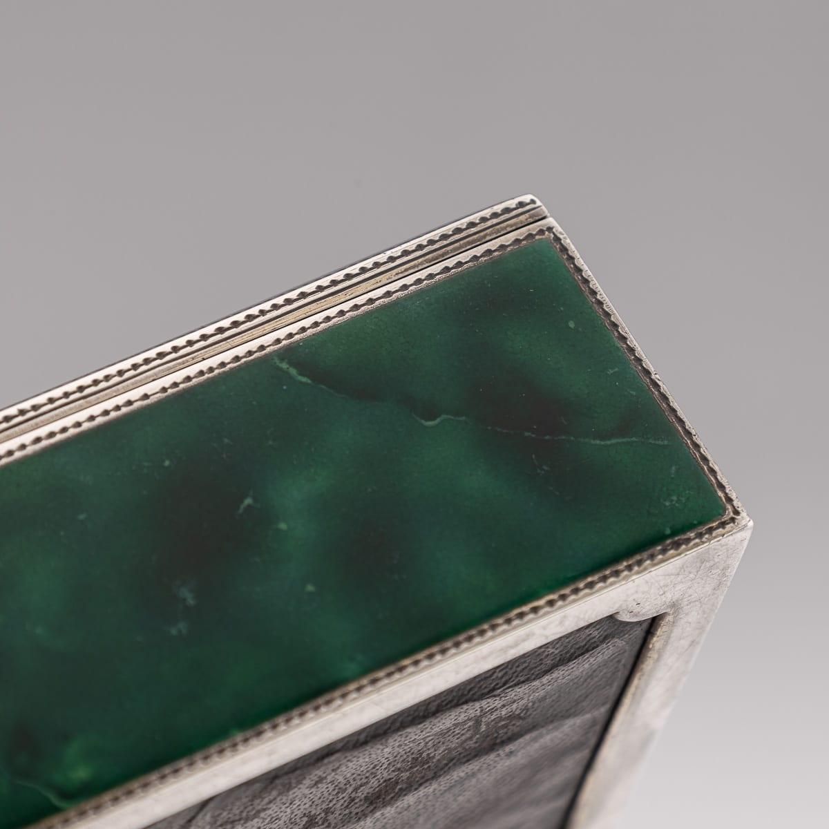 photo vintage Antique 20th Century German Solid Silver & Enamel Cigarette Box C.1900