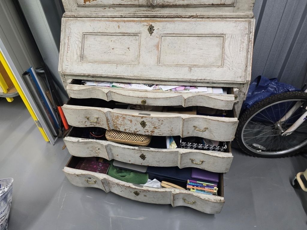 Swedish, Ca. 1810, Gustavian, Hand Painted Secretaire. photo furniture