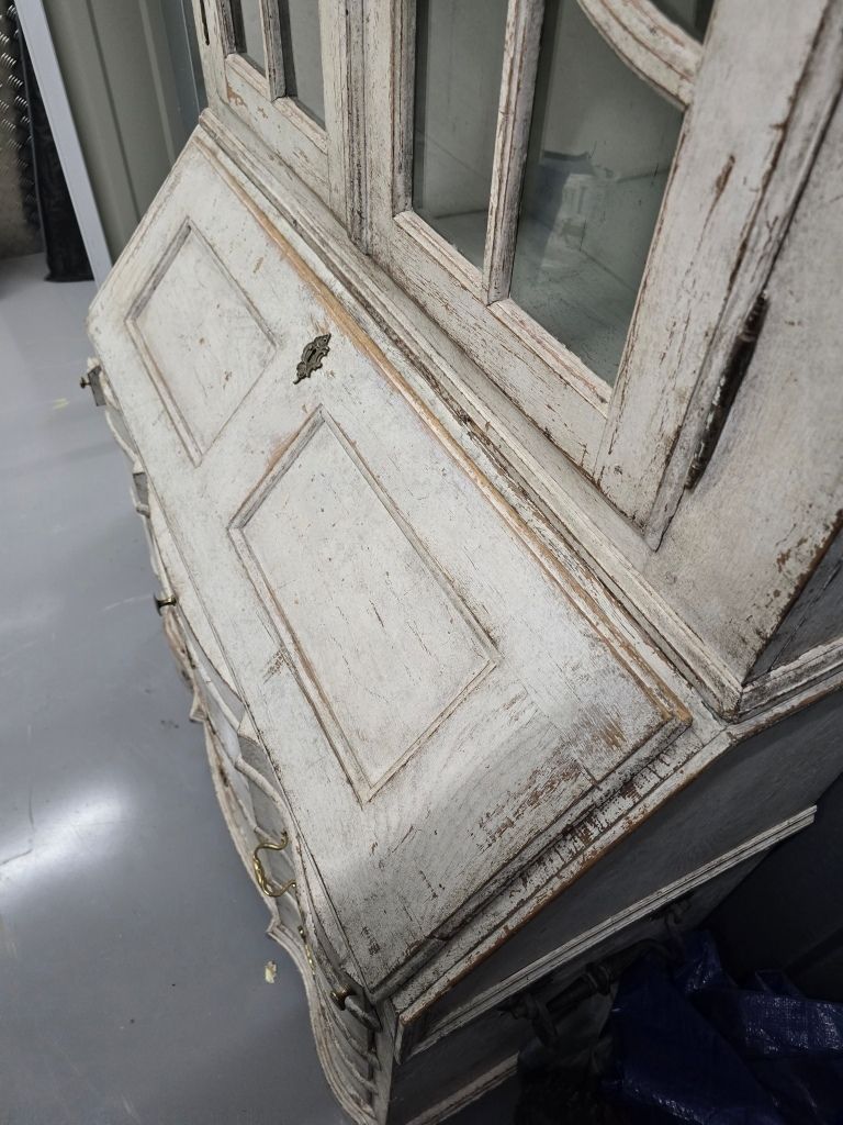 Swedish, Ca. 1810, Gustavian, Hand Painted Secretaire. photo vinterior