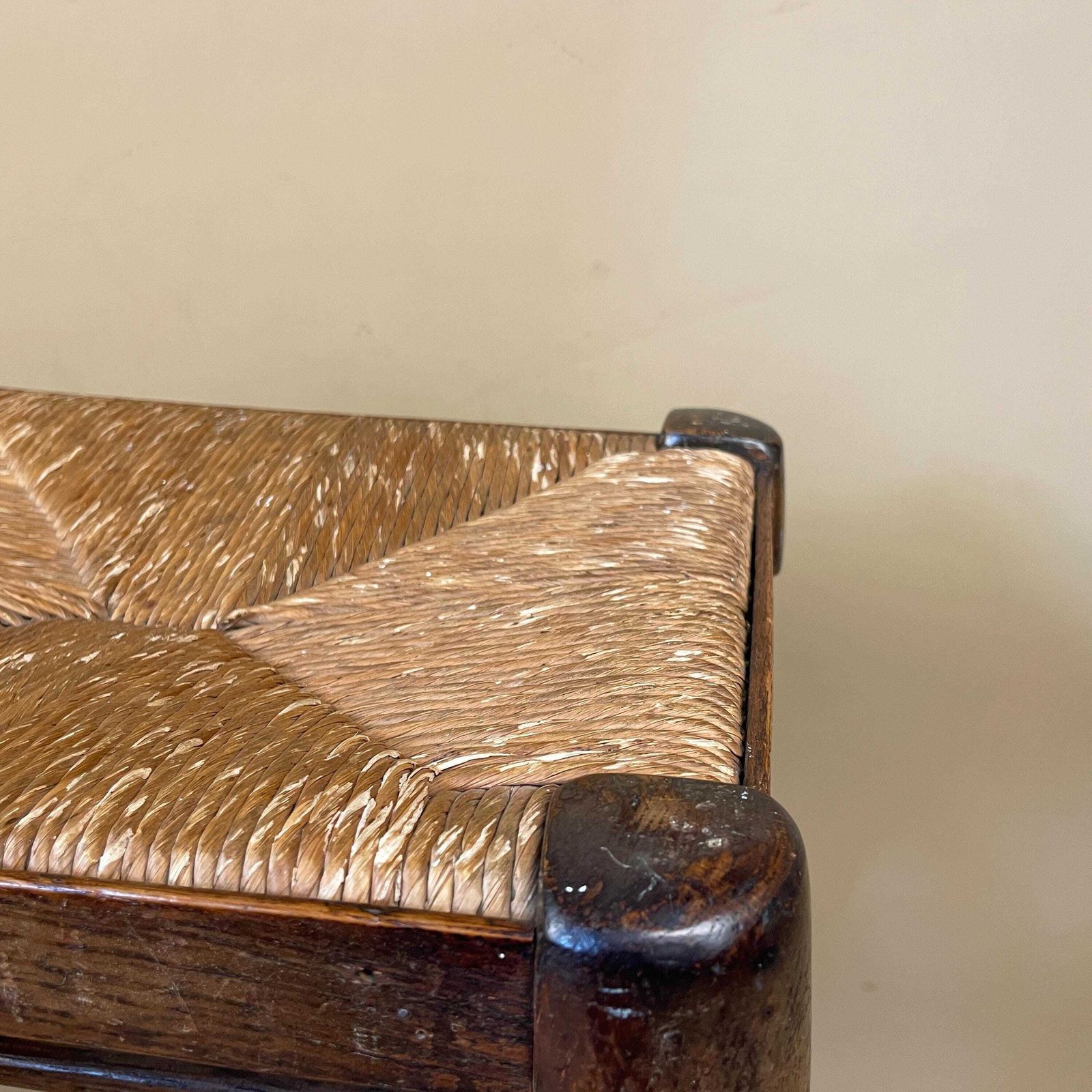 photo furniture Wooden Foot Stool Woven Straw Wood Cottage Furniture Rectangle Brown Hallway Seat 31.8x36.5x29.5cm Footstool Bench Antique Seat Solid