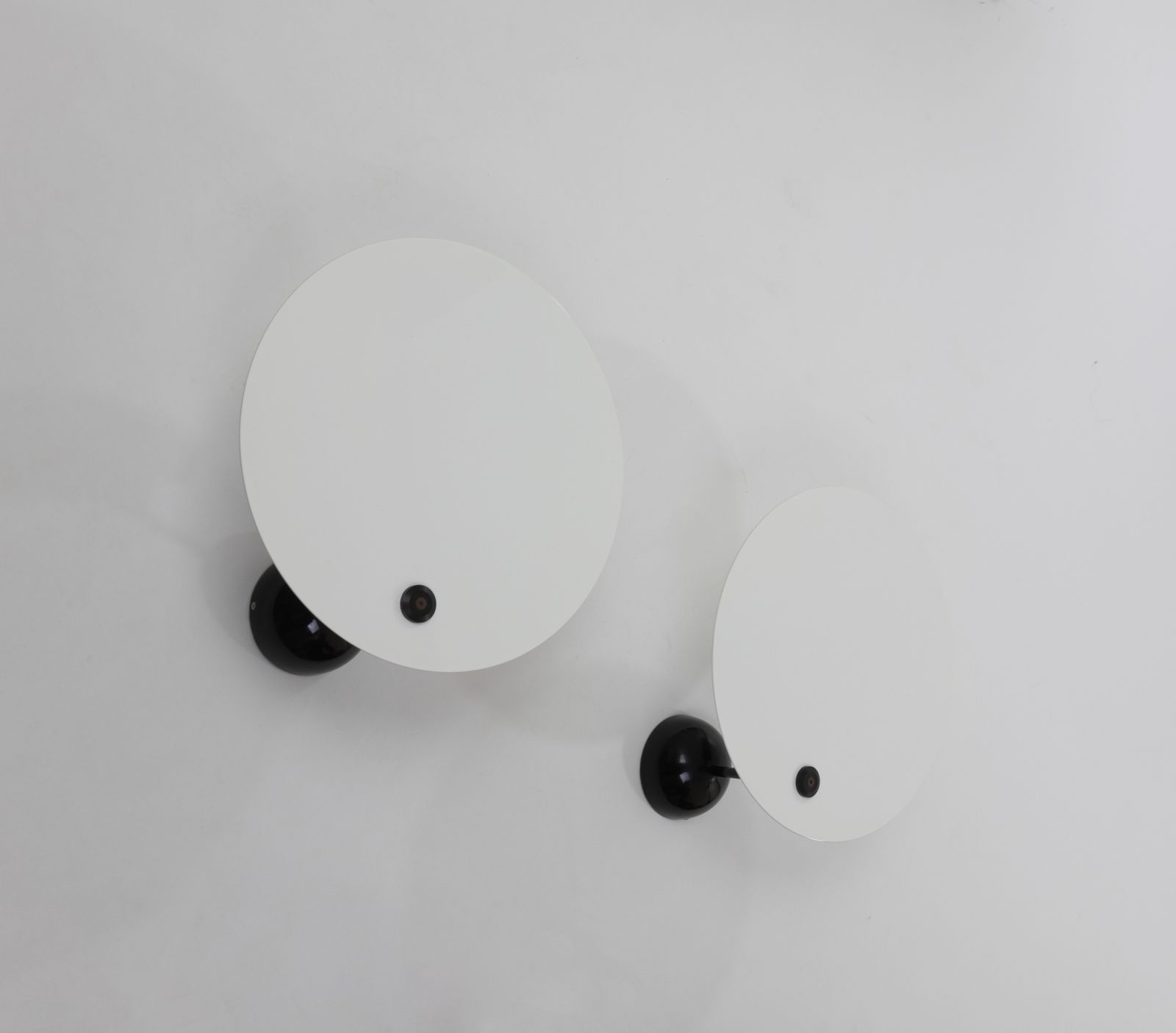 Pair Of Kuta Wall Lamps By Vico Magistretti For O Luce, 1980s photo furniture