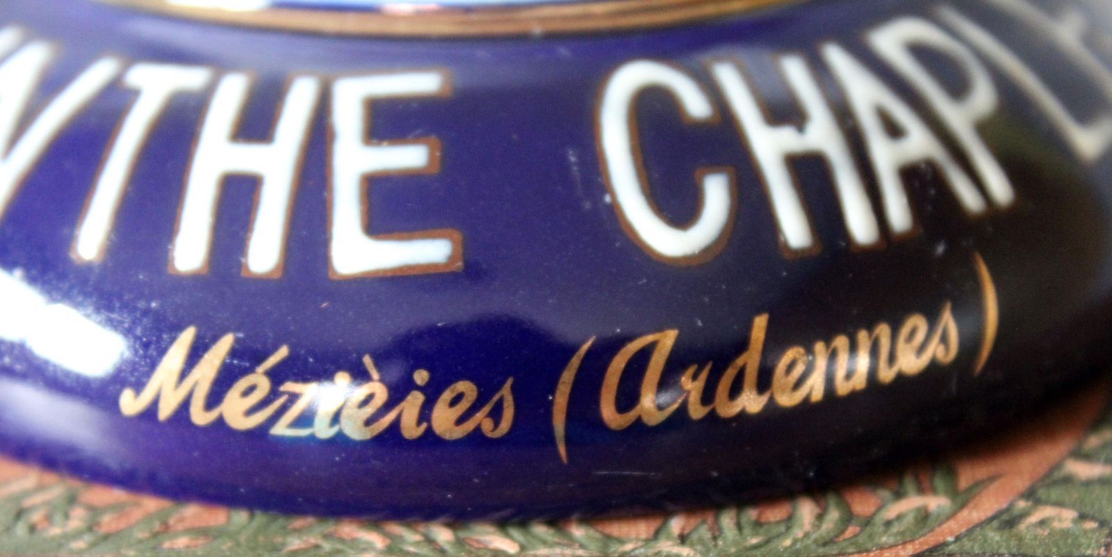 Vintage Ribbed Porcelaine French Pyrogene, Match Striker, Match Holder, Collector Advertising, Blue And White, Gold Rims, Absinthe Chaplet photo vinterior