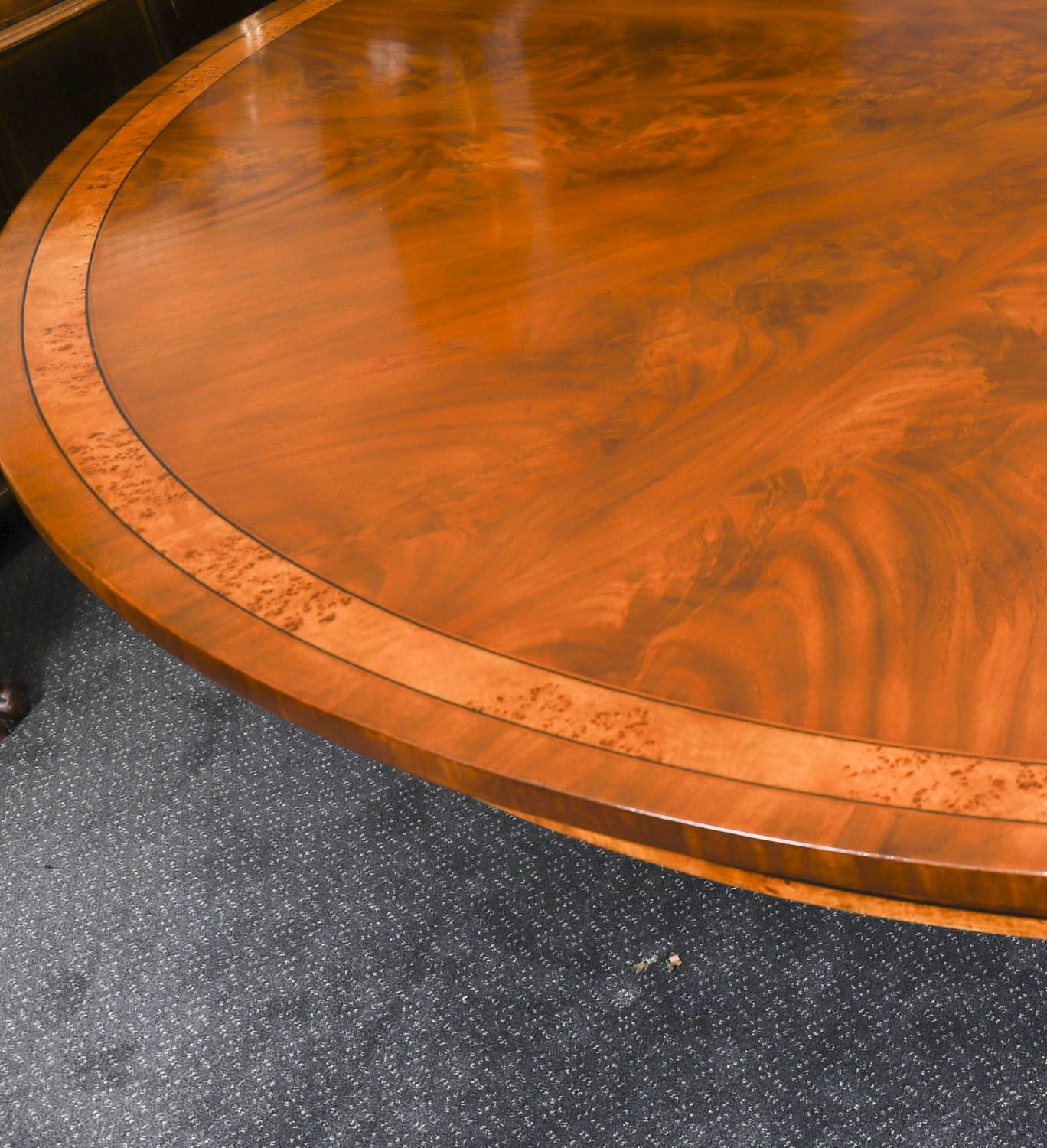 Vintage 7ft6" Diameter Flame Mahogany Dining Table Set  20th C photo Furniture