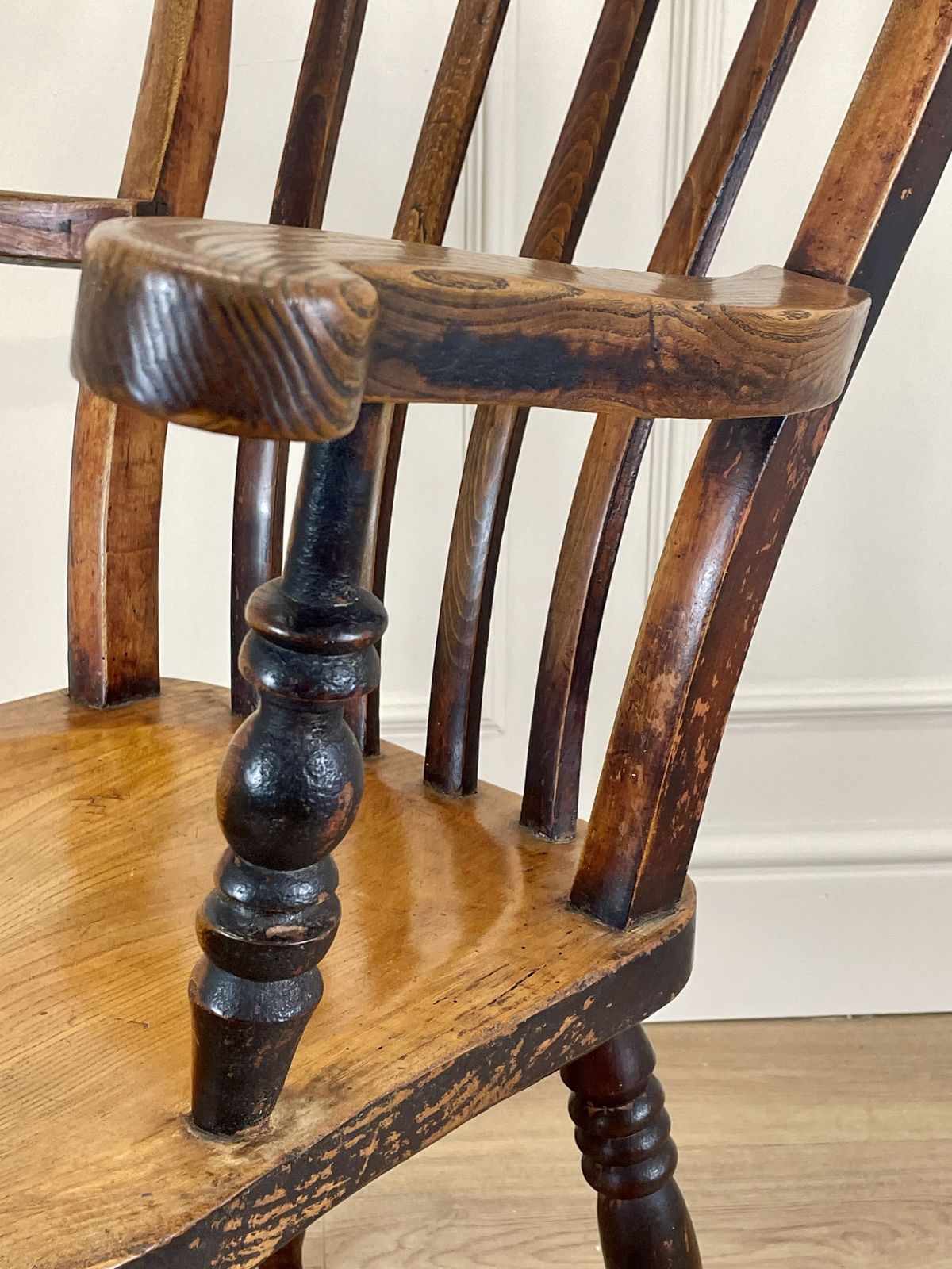 225.0 Antique Victorian Farmhouse Lathe Back Arm Chair photo
