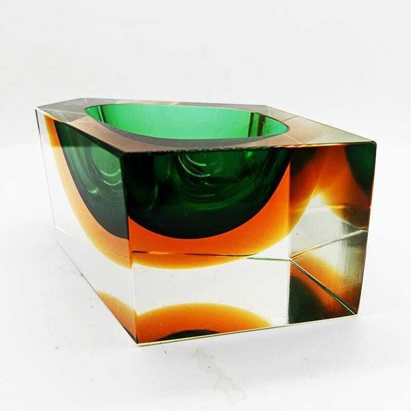 1960s Rare Multifaceted Asymmetrical Ashtray Or Catch All In Murano Glass By Flavio Poli For Seguso. Made In Italy. photo vintage
