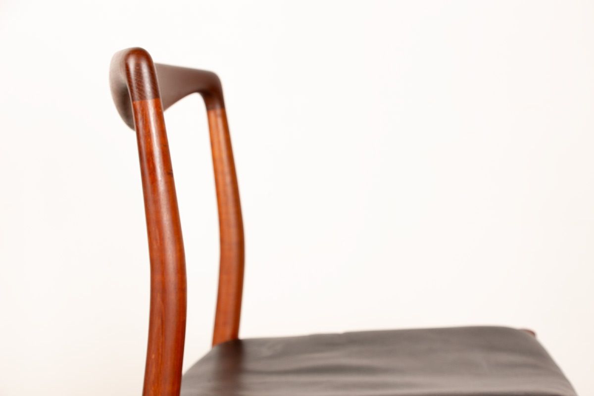 photo furniture Pair Of Danish Teak And Skai Chairs By Lyngfeldt Larsen For Soren Willadsen Mobelfabrik 1960.