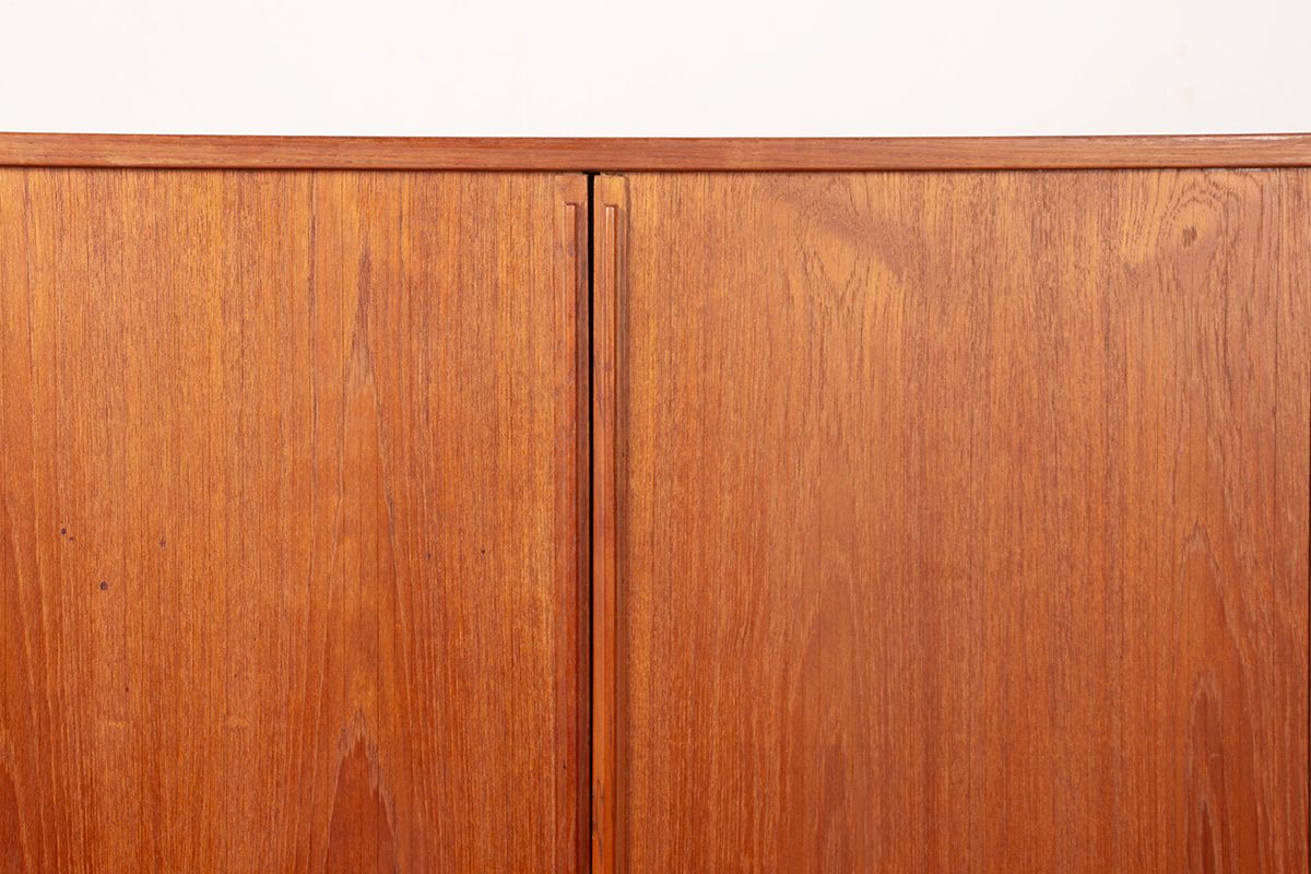 photo for sale Buffet danois en teck modèle 42 par Kai Kristiansen pour Feldballes Mobelfabrik, 1960.
