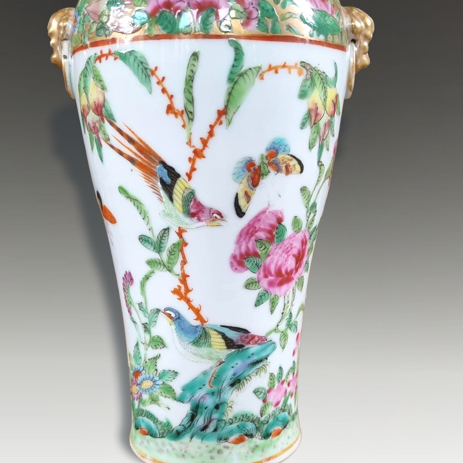 Antique Chinese  "Rose Canton" Lidded Vase With Side Handles Circa 1830 26cm  H photo buy