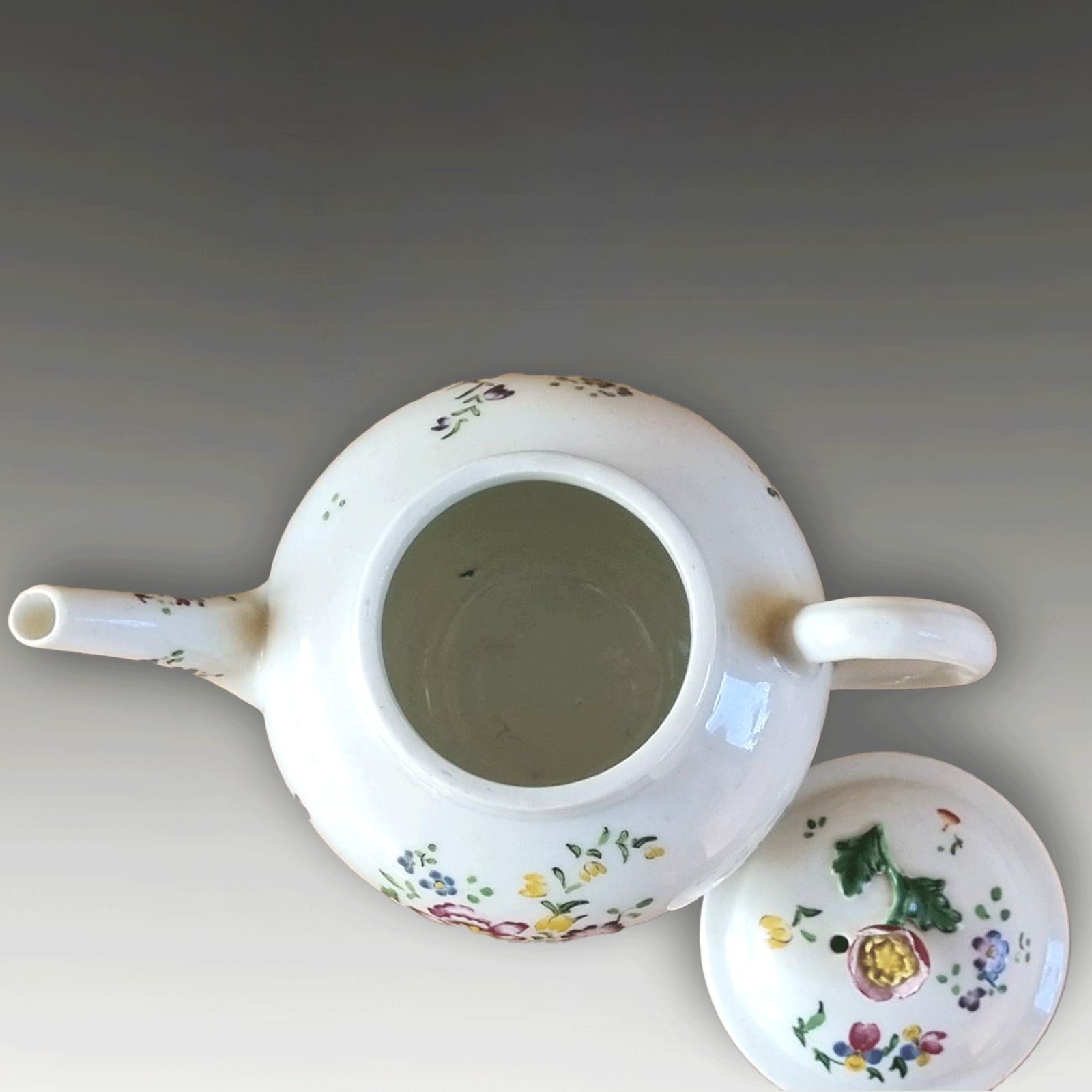 First Period Early DR Wall Worcester "Meissen" Botanical Teapot  Circa 1765 photo vinterior