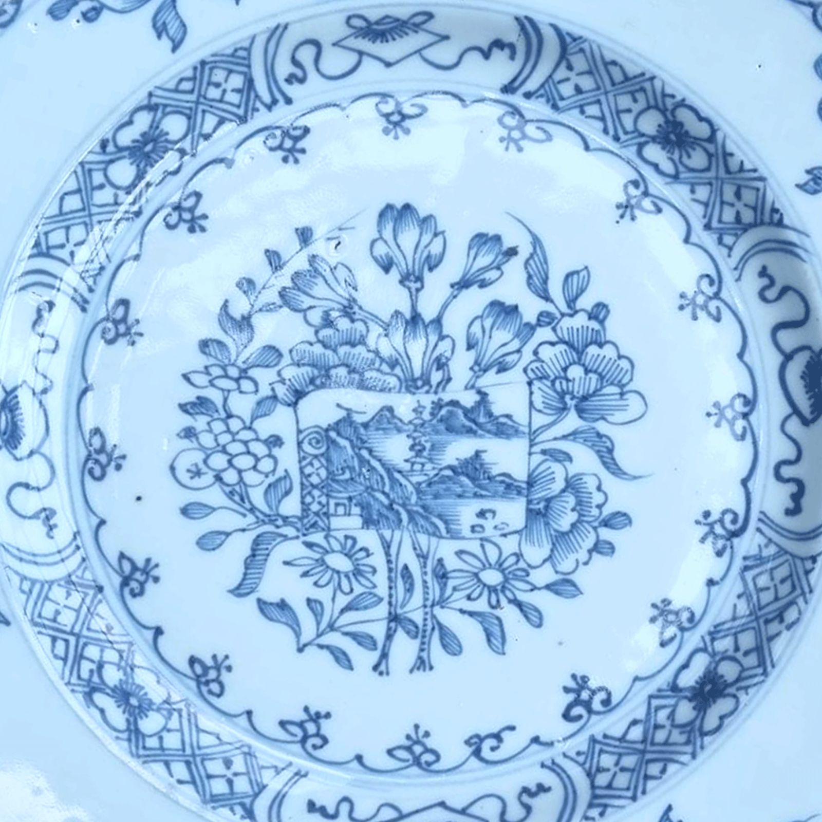 Chinese Yongzheng Period (1723 1735) Underglaze Cobalt Blue And White Dish 23cm photo for sale