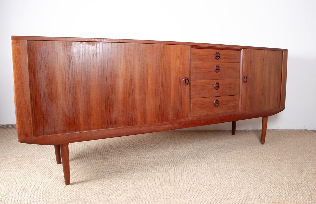 Enfilade danoise en teck modèle 42, par Harry Østergaard pour Randers Møbelfabrik, 1960.