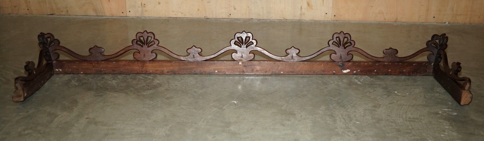 Home Decor Antique Victorian Circa 1860 Hand Carved Curtain Window Pelmet Super Decorative photo