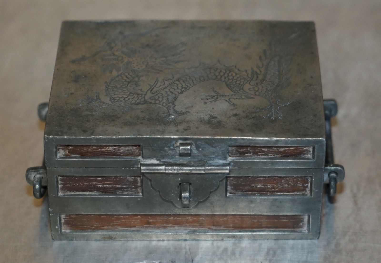 Antique Circa 1920 Chinese Kut Hing Pewter & Wood Carved Dragon Jewellery Box photo Home Decor