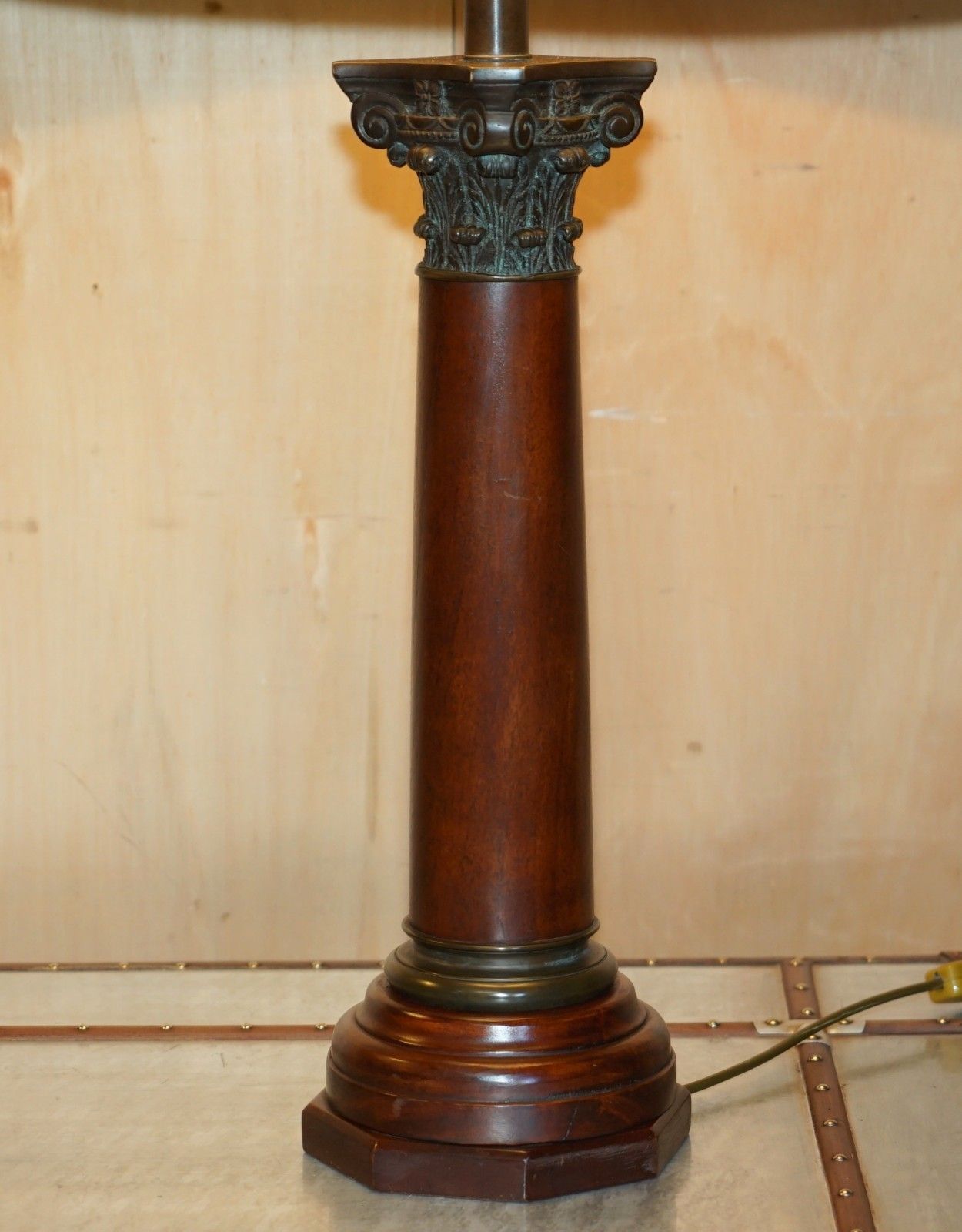 Pair Of Huge 95cm Grand Tour Style Roman Corinthian Pillar Brass Desk Lamps photo Lighting