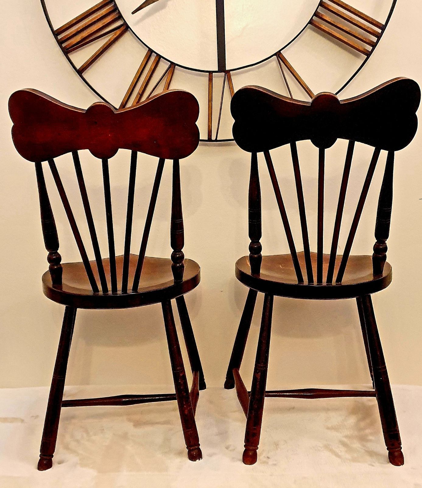 Pair Of Vintage Small Wooden Chairs. Accent , Display Bedroom Dining Chair photo 245.0