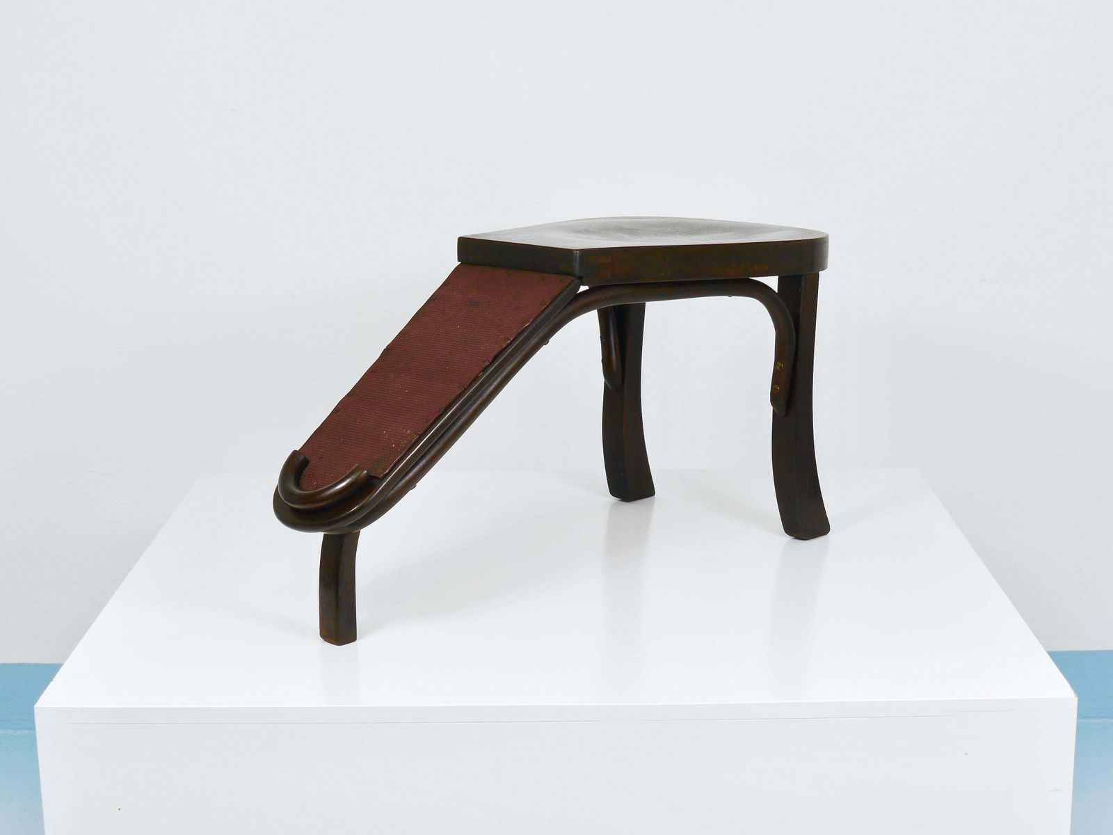 Thonet Art Nouveau Bentwood Shoe Shine Or Fitting Stool, Vienna, Austria, 1900s photo vintage