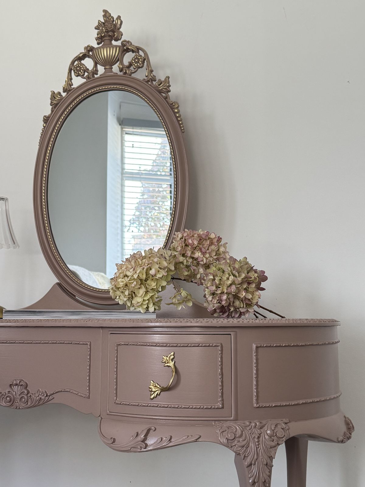 1190.0 French Romantic Olympus Dressing Table, Hand Painted In Dusty Pink From Fusion Mineral Paint   Damask photo