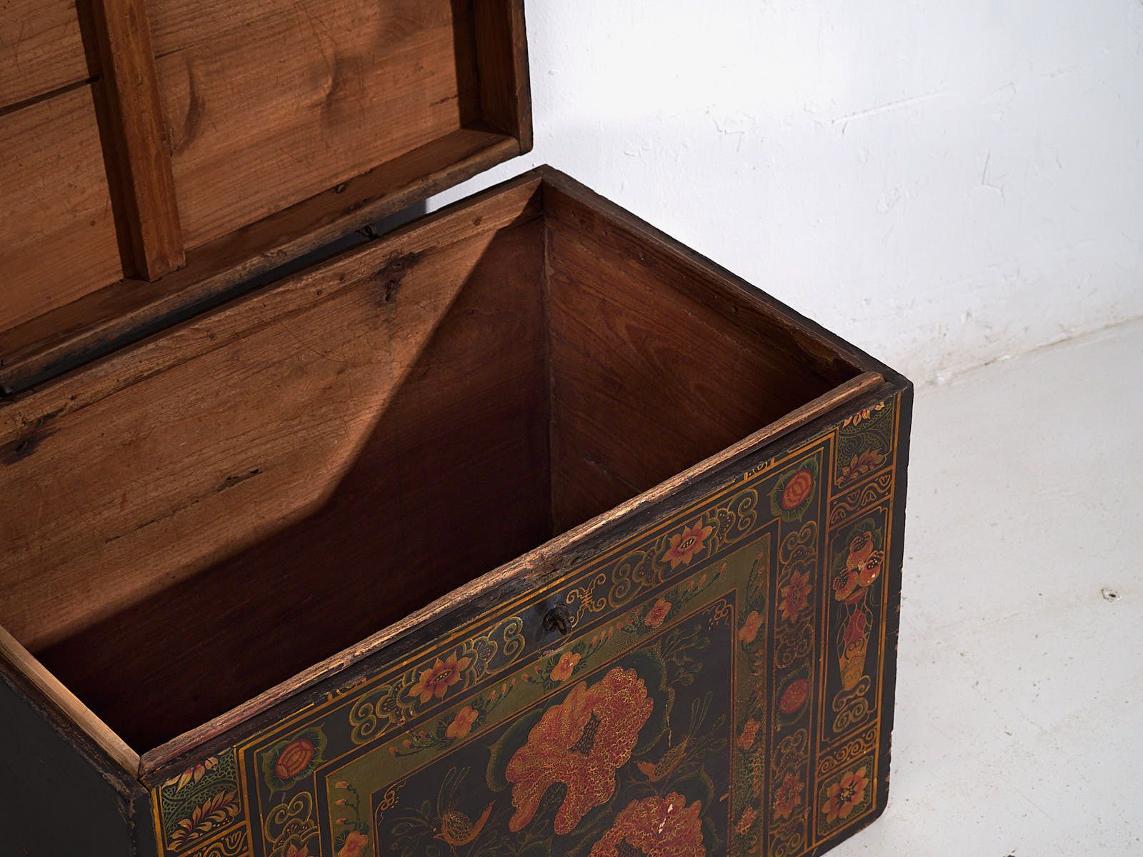Antique Wooden Box With Illustrations Of Peonies (China, C.1900) #5 photo buy